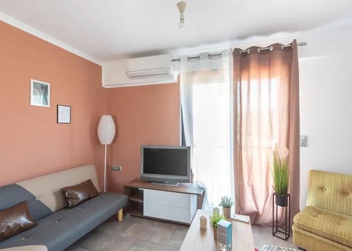 Apartment Dns *
